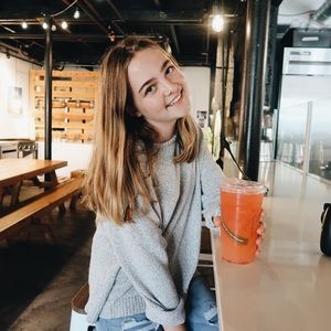 Meet your Posher, Ashley